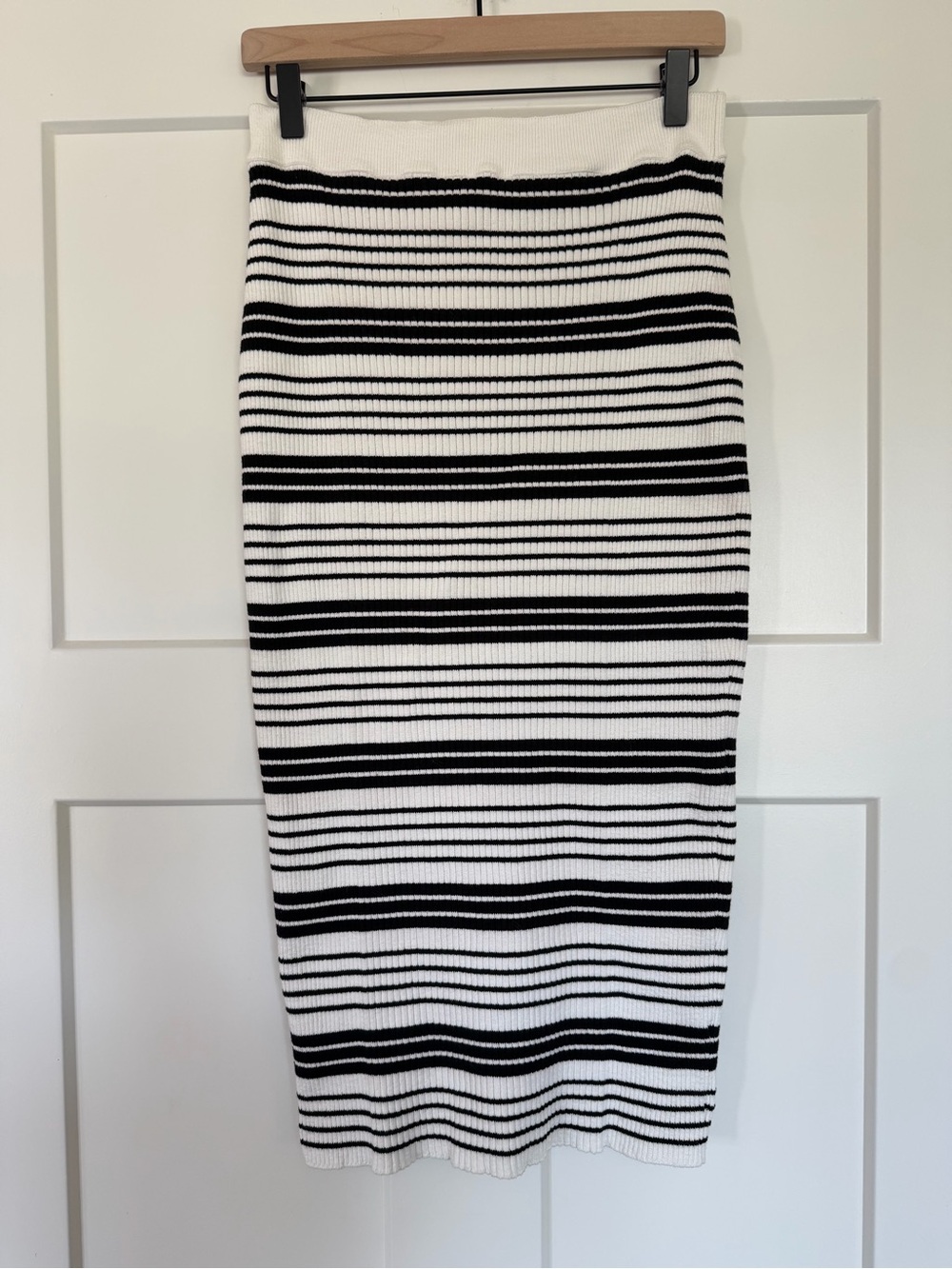 Anthropologie Moth Striped Black & White Ribbed Knit Midi Pencil Skirt